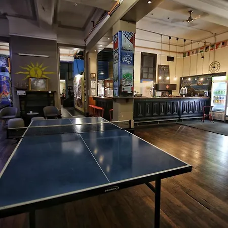 Sundancer Backpackers Hostel-2
